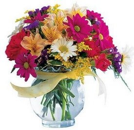 Ankara çiçekçilik görsel ürün modeli  Özel hisler çiçeği karışık mevsim vazosu Ankara çiçek gönder firması şahane ürünümüz